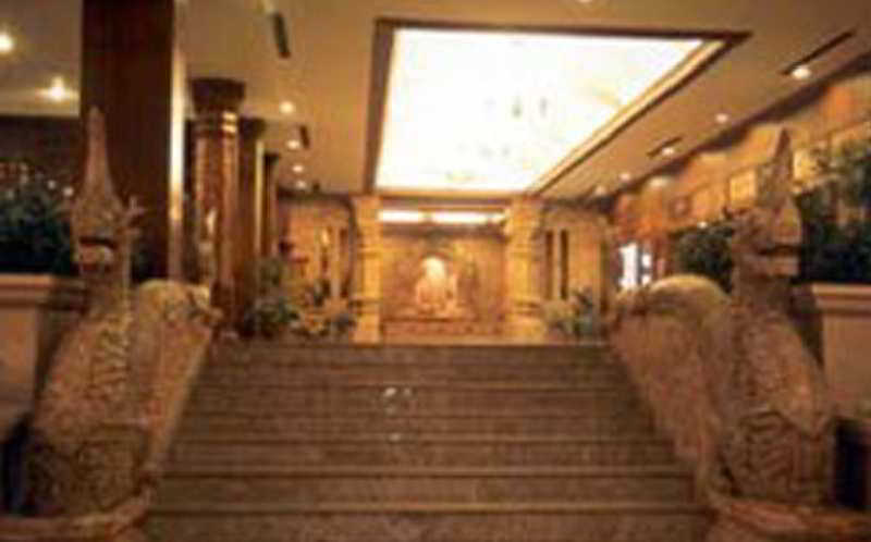 Chiangmai Plaza Hotel Chiang Mai Exterior photo